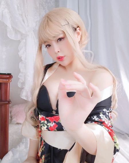 春夜洛城闻笛